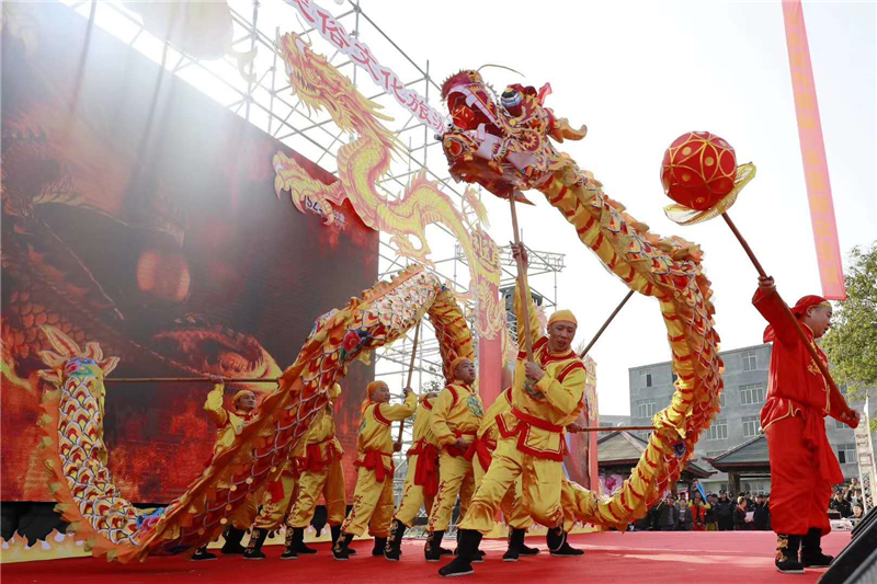 首页"接龙宴"是开江县甘棠镇最独特的庆祝方式.